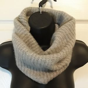 100% Cashmere Scarf